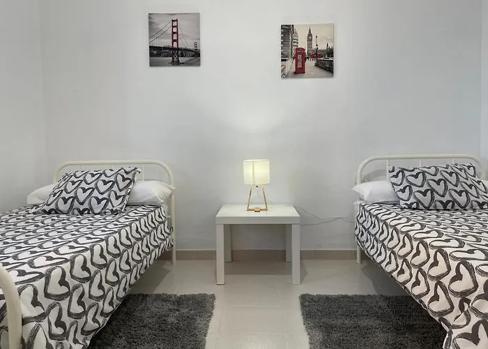 Island House * Los Silos