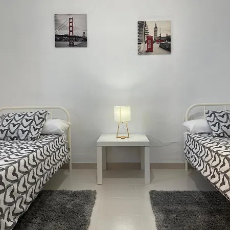 Island House * لوس سيلوس