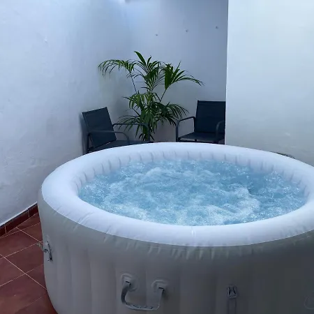 Island House * لوس سيلوس